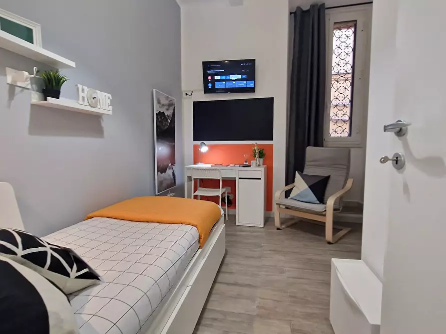 Immagine 5 di Camera in affitto  in Via in Selci a Roma