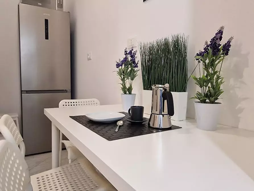 Immagine 10 di Camera in affitto  in Via in Selci a Roma