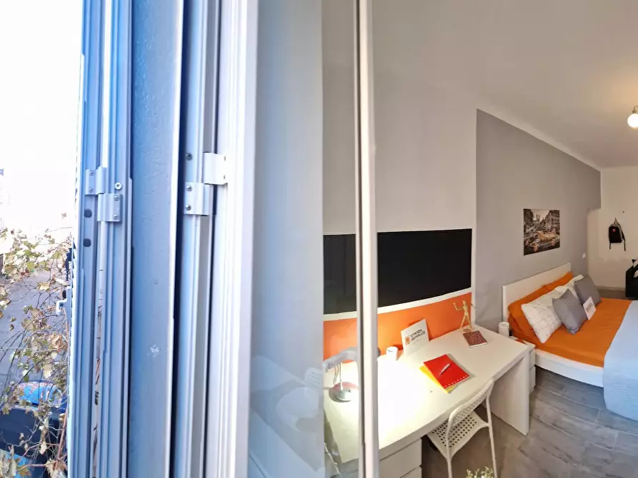 Immagine 5 di Camera in affitto  in Via in Selci a Roma