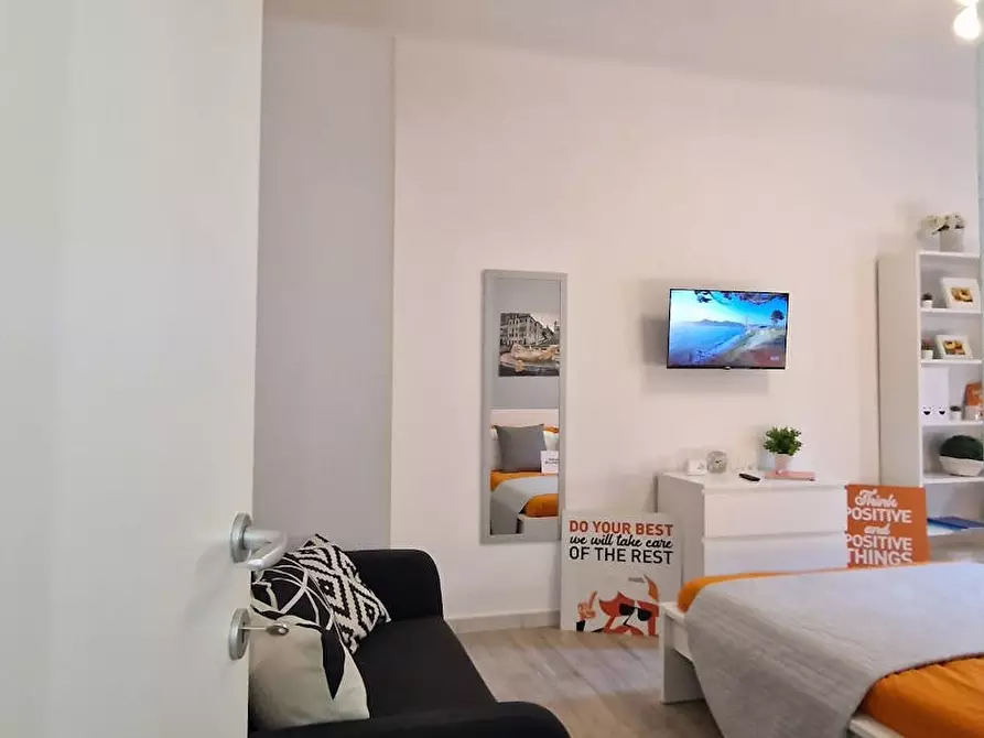 Immagine 7 di Camera in affitto  in Via in Selci a Roma