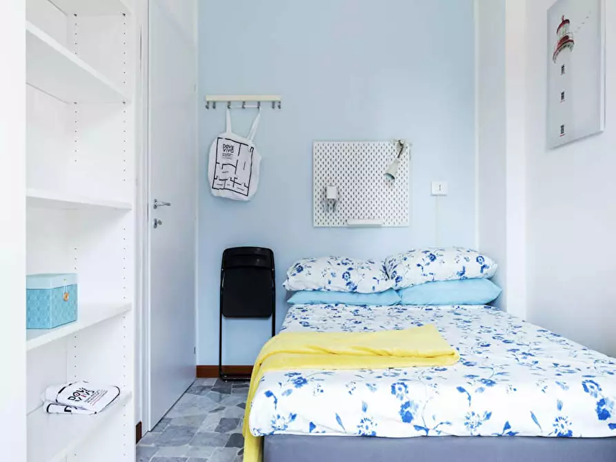 Immagine 3 di Camera in affitto  in Largo Cavalieri di Malta a Milano