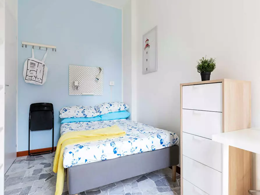 Immagine 2 di Camera in affitto  in Largo Cavalieri di Malta a Milano