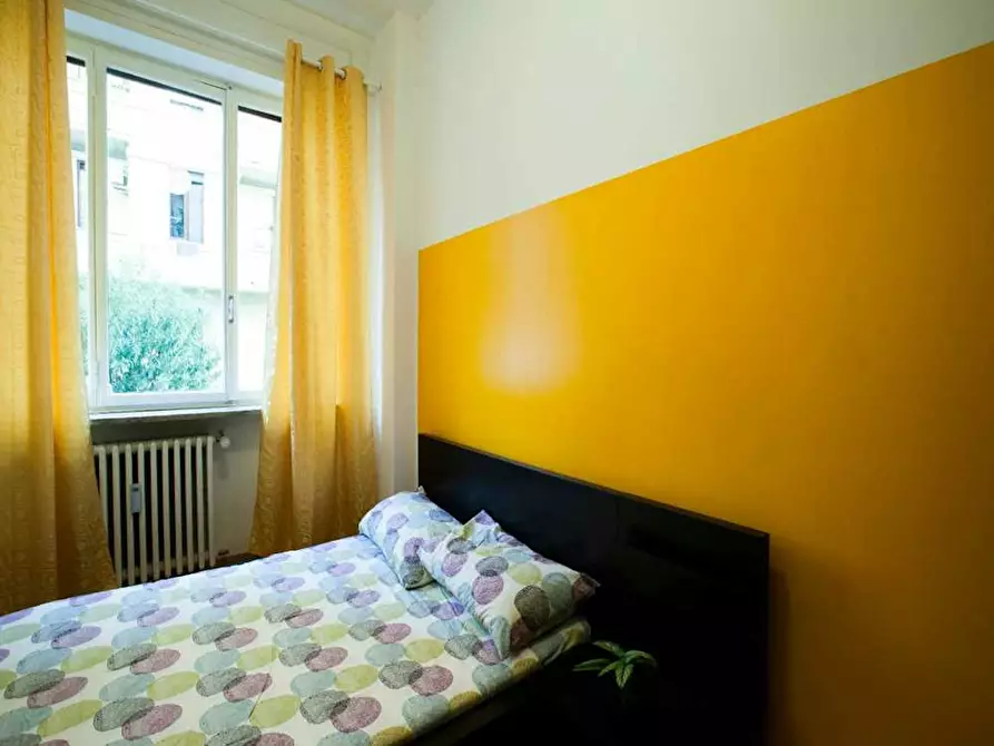 Immagine 1 di Camera in affitto  in Via Carlo Ravizza a Milano