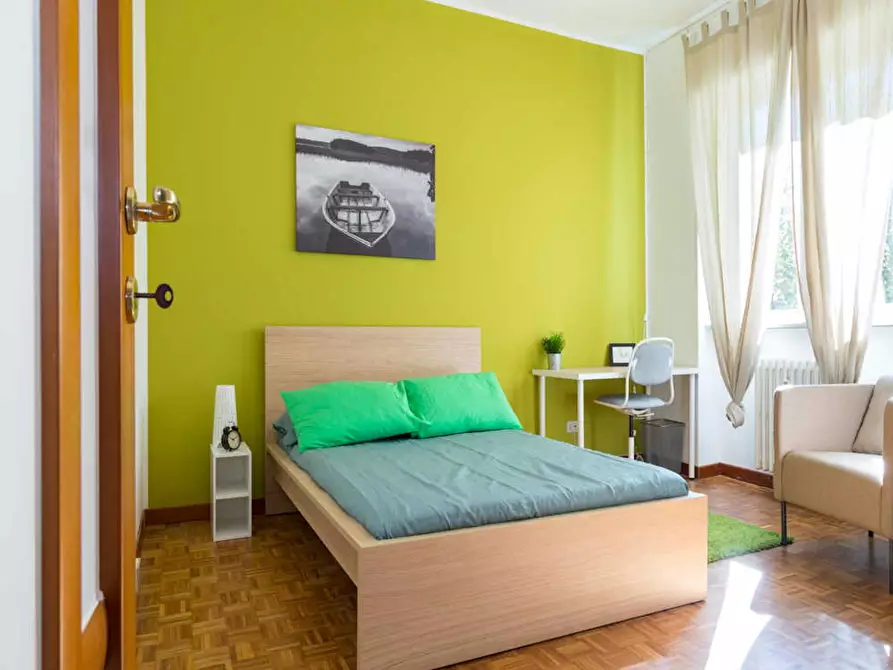 Immagine 2 di Camera in affitto  in Via dei Pioppi a Buccinasco