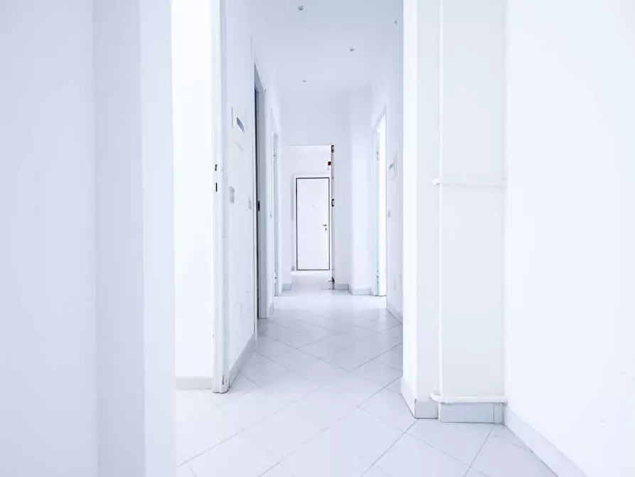 Immagine 10 di Camera in affitto  in Via Giovanni Pascoli a Milano