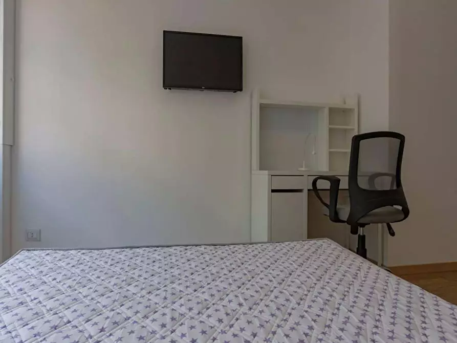 Immagine 4 di Camera in affitto  in Via Antonio Stradivari a Milano