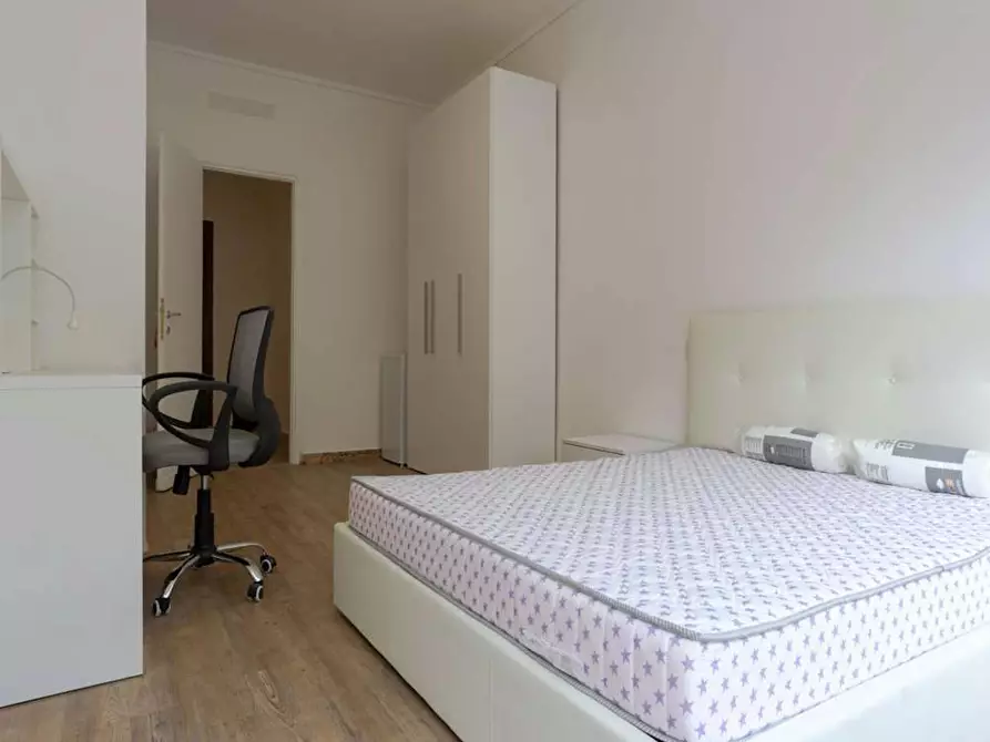 Immagine 6 di Camera in affitto  in Via Antonio Stradivari a Milano