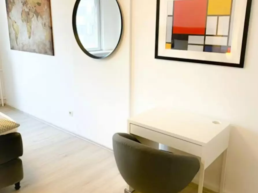Immagine 4 di Camera in affitto  in Staufenstraße a Frankfurt am Main