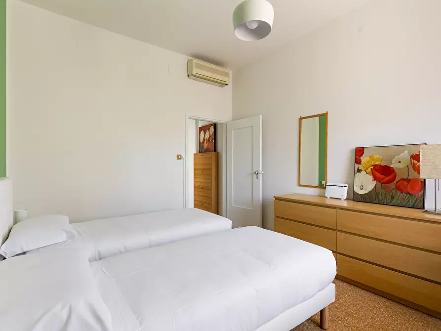 Immagine 9 di Appartamento in affitto  in Via Genova a Bologna