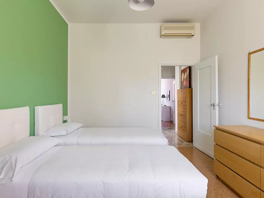 Immagine 7 di Appartamento in affitto  in Via Genova a Bologna