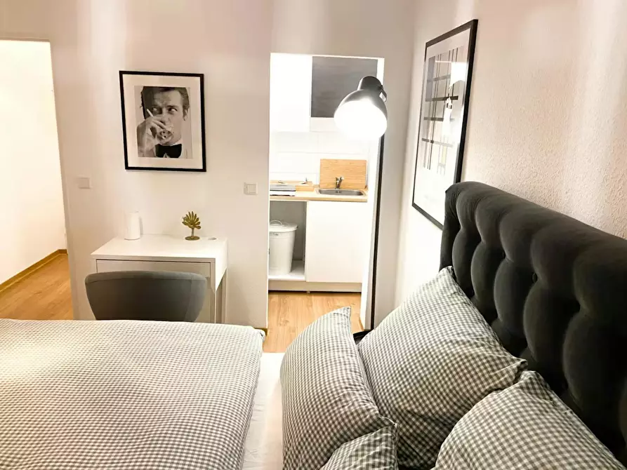 Immagine 2 di Appartamento in affitto  in Leerbachstraße a Frankfurt am Main