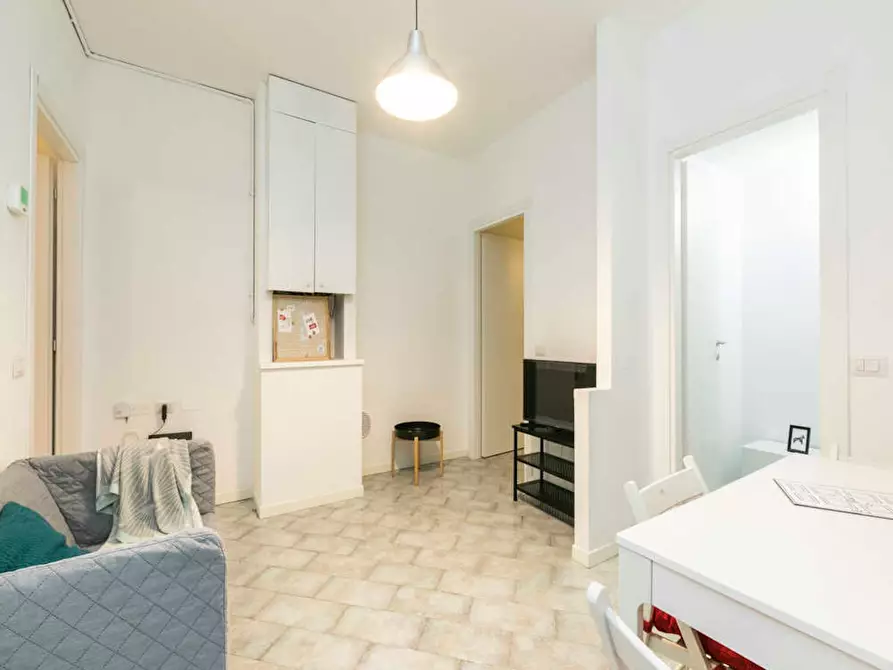 Immagine 3 di Camera in affitto  in Corso San Gottardo a Milano