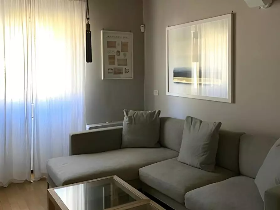 Immagine 4 di Appartamento in affitto  in Via Marghera a Milano