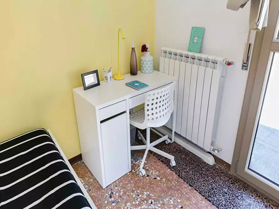 Immagine 2 di Camera in affitto  in Viale Giovanni Vicini a Bologna