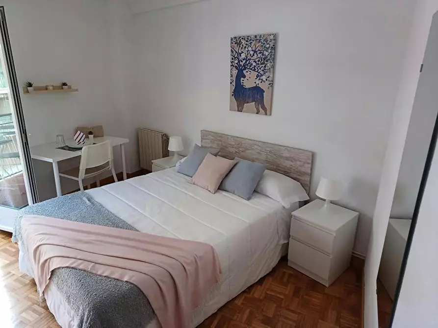 Immagine 2 di Camera in affitto  in Calle de Maseda a Madrid