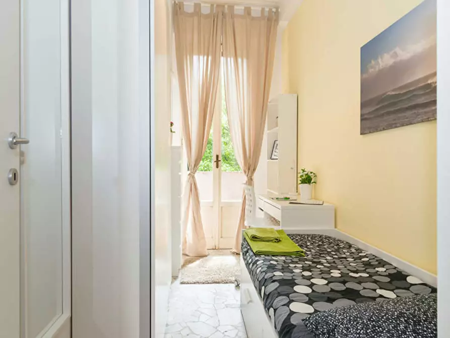 Immagine 3 di Camera in affitto  in Via Salvatore Barzilai a Milano