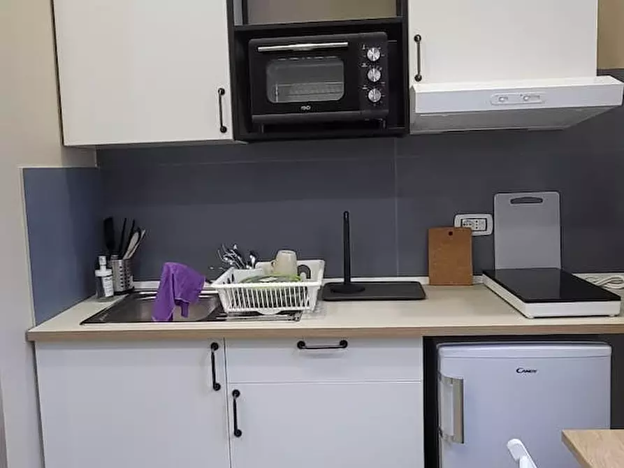 Immagine 9 di Appartamento in affitto  in Vico Giganti a Napoli