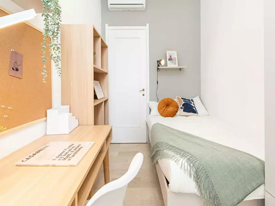 Immagine 1 di Camera in affitto  in Viale Tibaldi a Milano