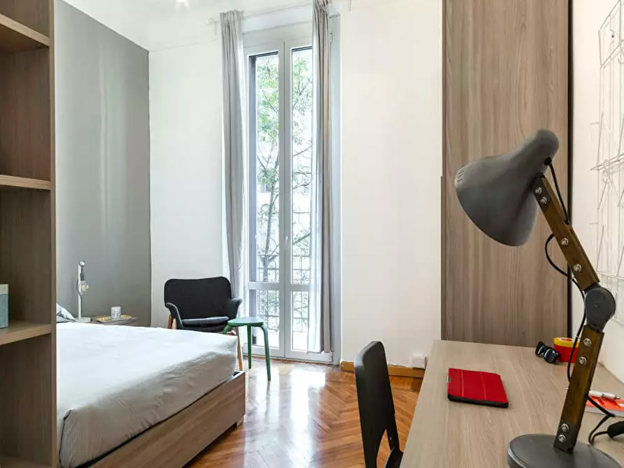 Immagine 3 di Camera in affitto  in Via Antonio Bazzini a Milano