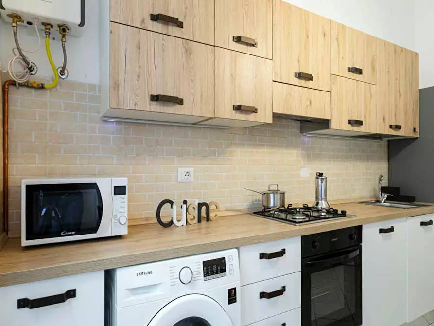 Immagine 10 di Camera in affitto  in Via Antonio Bazzini a Milano