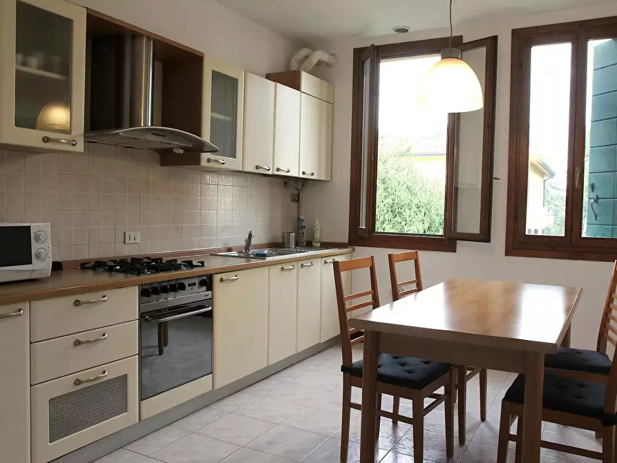 Immagine 9 di Camera in affitto  in Via Castelfidardo a Padova