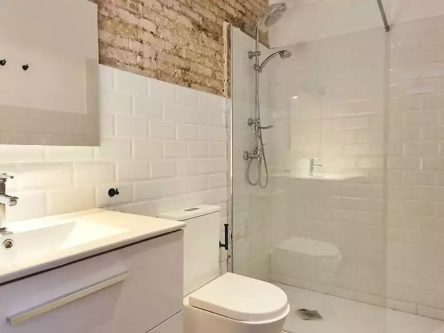 Immagine 9 di Appartamento in affitto  in Carrer Bernabé García a Valencia