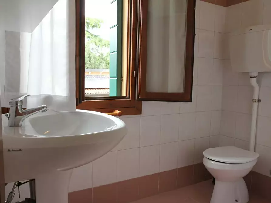 Immagine 4 di Camera in affitto  in Via Castelfidardo a Padova