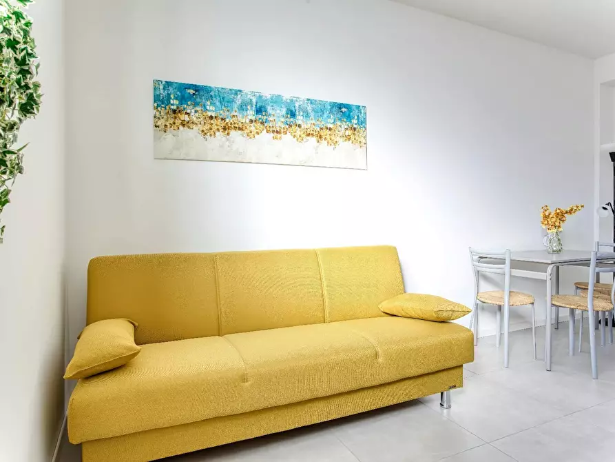 Immagine 6 di Appartamento in affitto  in Via Giovanni Battista Cassinis a Milano