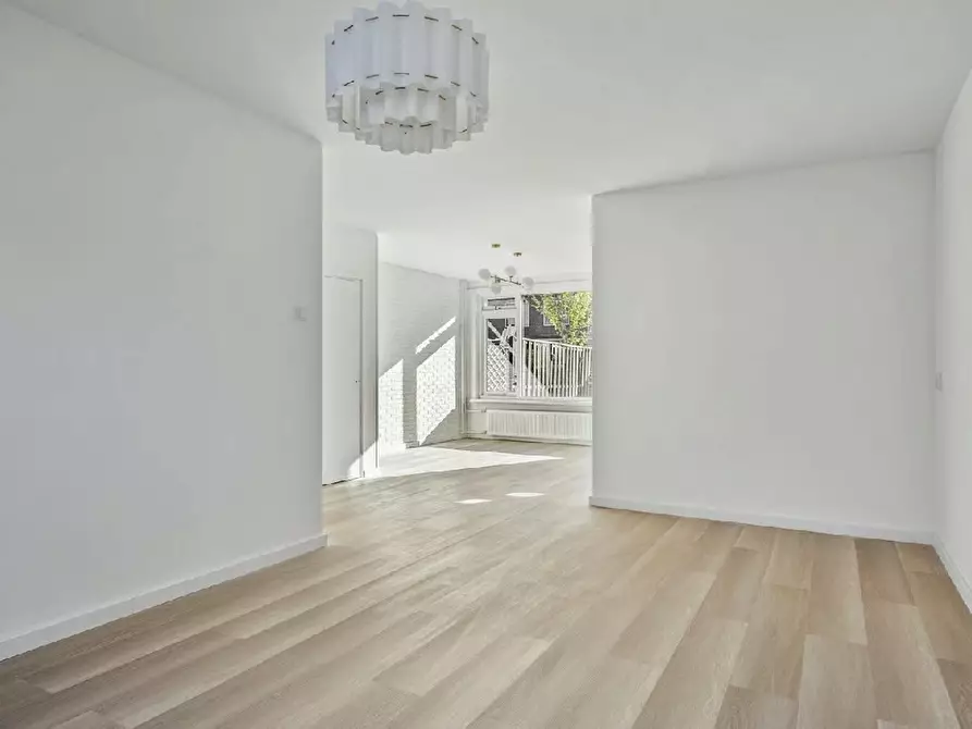Immagine 10 di Casa indipendente in affitto  in Dennekruid a Rotterdam