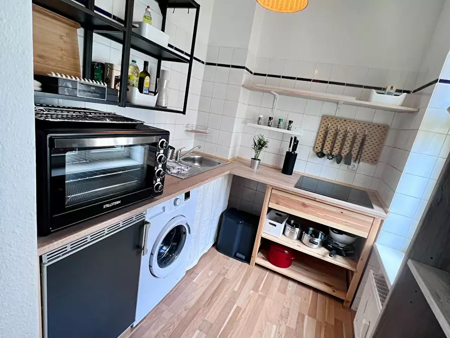 Immagine 8 di Appartamento in affitto  in Lehderstraße a Berlin