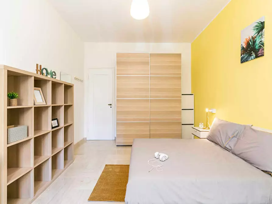 Immagine 4 di Camera in affitto  in Via Tito Vignoli a Milano