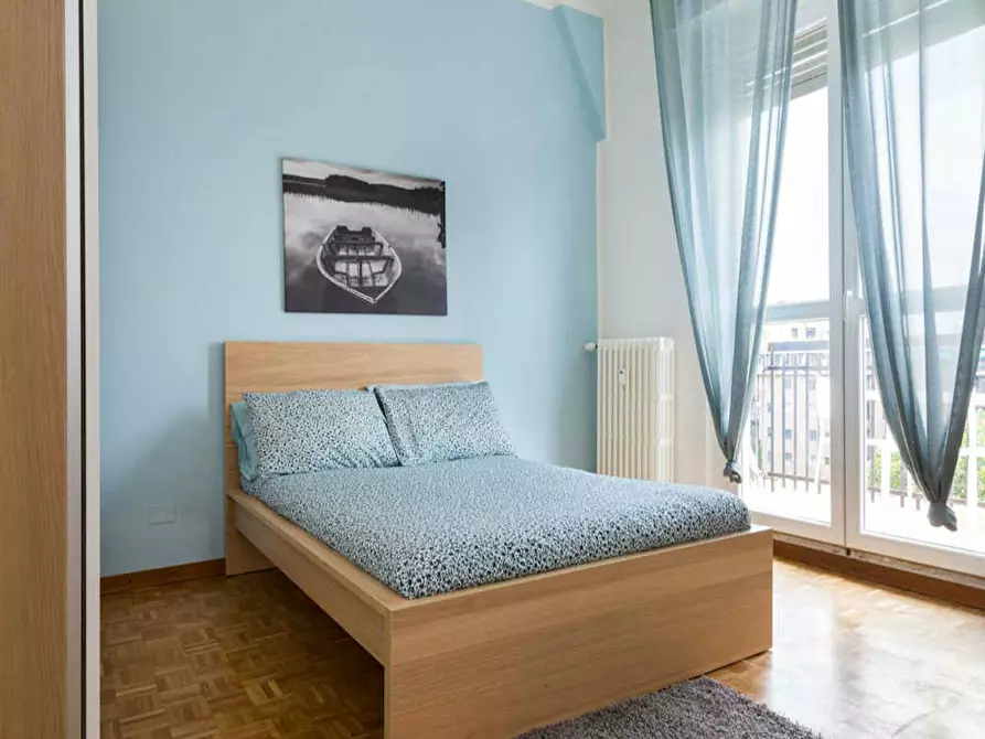 Immagine 2 di Camera in affitto  in Via Filippo Brunelleschi a Buccinasco