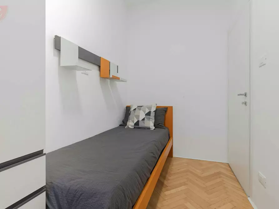 Immagine 2 di Camera in affitto  in Via Guglielmo Marconi a Padova