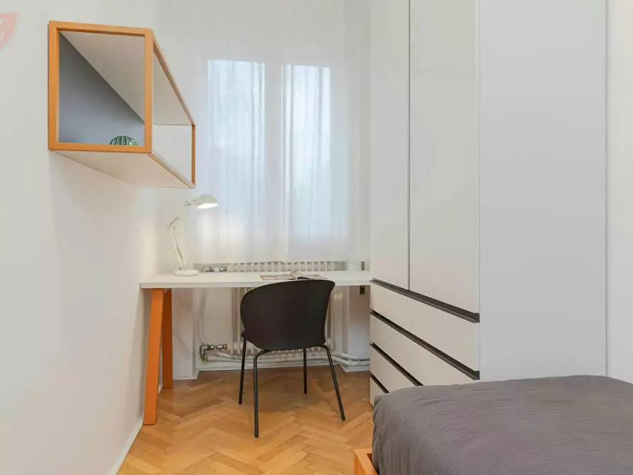 Immagine 3 di Camera in affitto  in Via Guglielmo Marconi a Padova