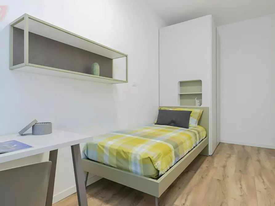 Immagine 4 di Camera in affitto  in Via Guglielmo Marconi a Padova