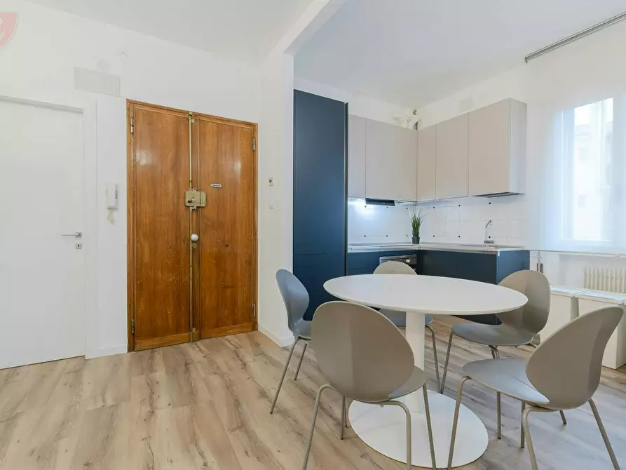 Immagine 8 di Camera in affitto  in Via Guglielmo Marconi a Padova