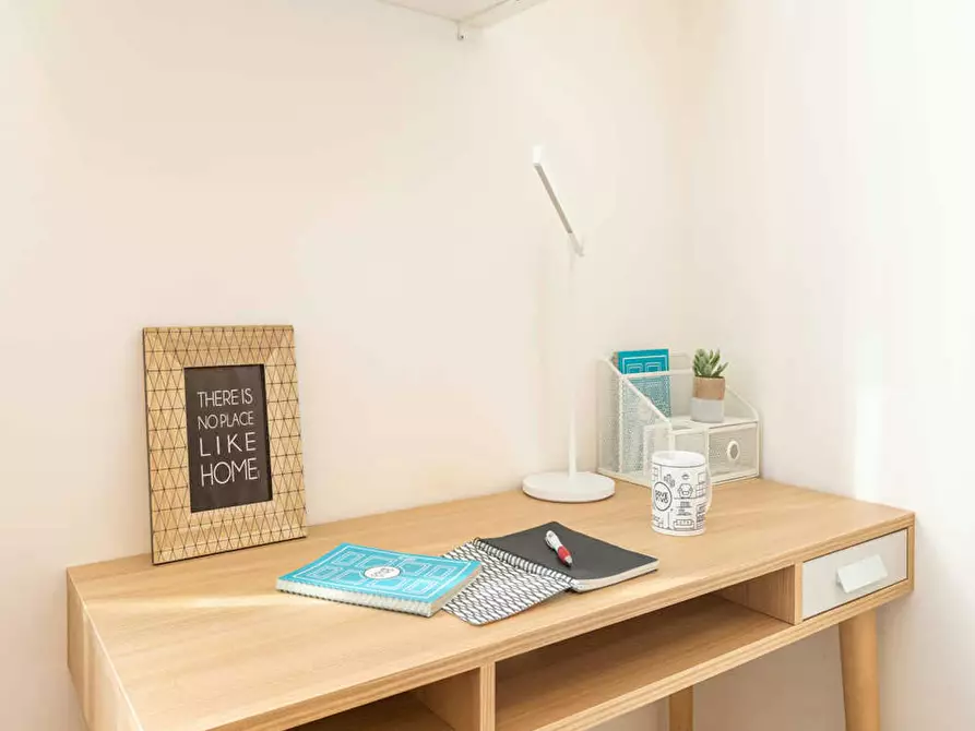 Immagine 9 di Camera in affitto  in Viale Monte Ceneri a Milano