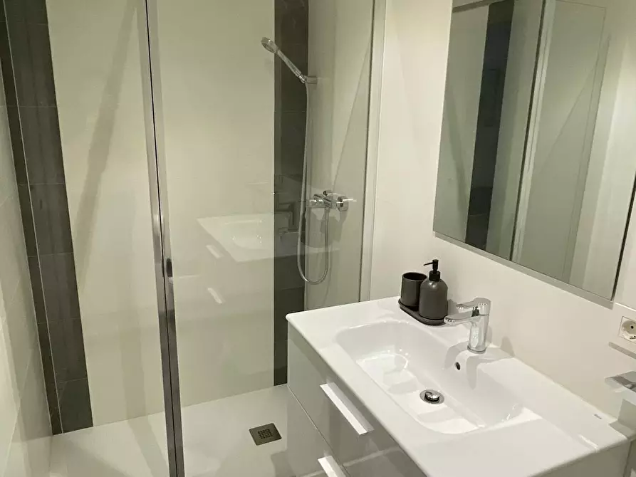 Immagine 2 di Casa indipendente in affitto  in Calle Antonio de Solís a Sevilla