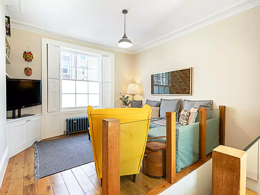 Immagine 9 di Appartamento in affitto  in Great Percy Street a Camden Town
