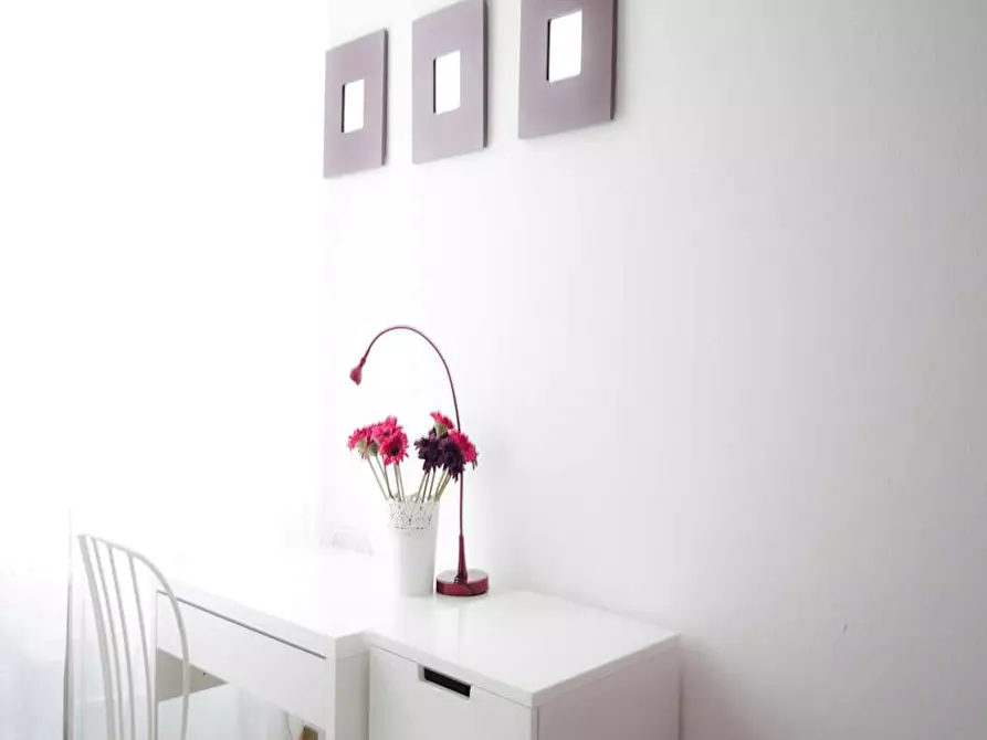 Immagine 5 di Camera in affitto  in Viale Ortles a Milano