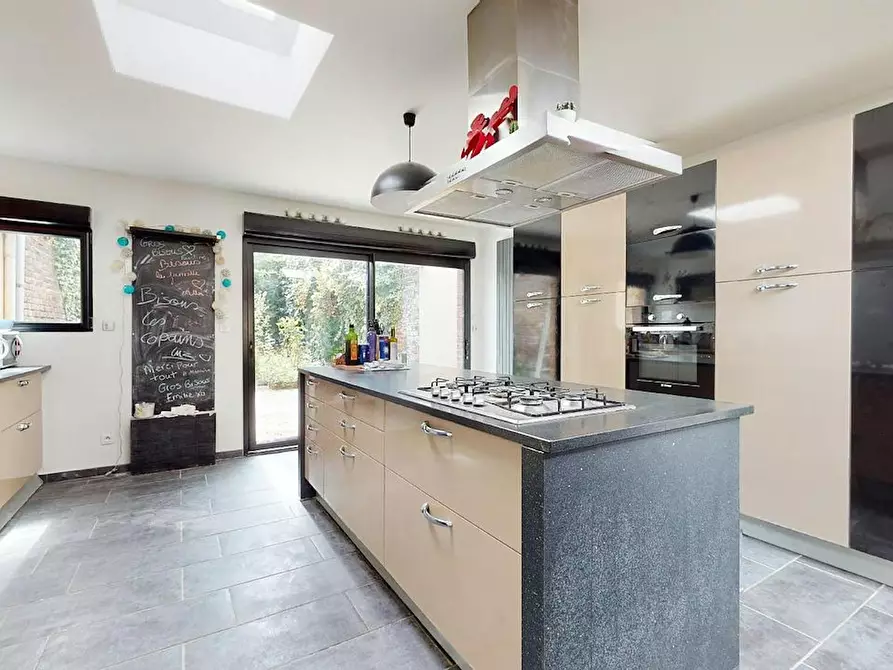 Immagine 4 di Camera in affitto  in Rue de Mulhouse a Lille