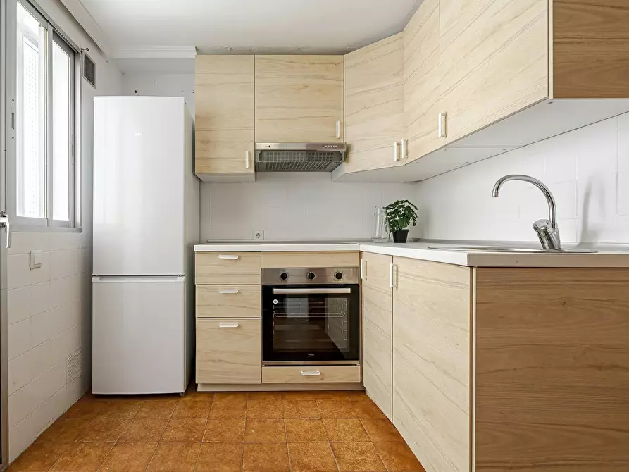 Immagine 8 di Camera in affitto  in Calle Hermanos Fernández Galiano a Guadalajara