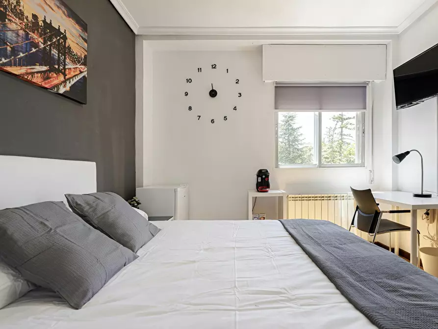 Immagine 3 di Camera in affitto  in Calle Hermanos Fernández Galiano a Guadalajara