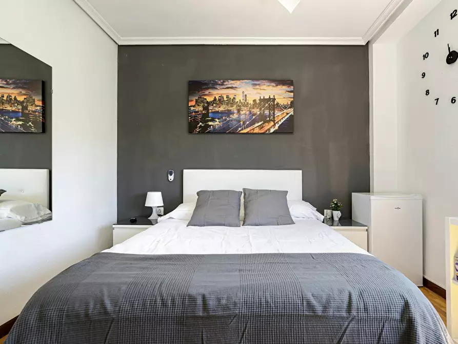 Immagine 2 di Camera in affitto  in Calle Hermanos Fernández Galiano a Guadalajara