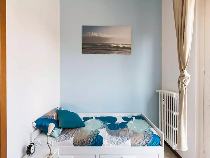 Immagine 1 di Camera in affitto  in Via Ginestre a Buccinasco