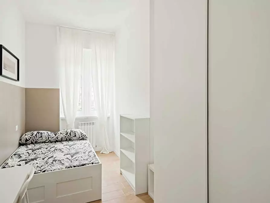 Immagine 1 di Camera in affitto  in Viale Legioni Romane a Milano