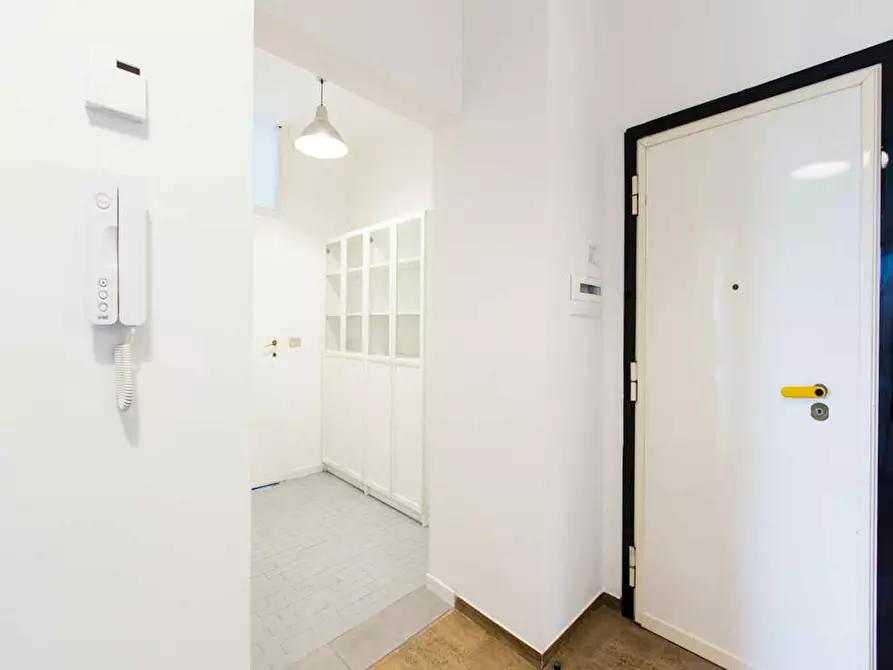 Immagine 10 di Camera in affitto  in Via Leone Tolstoi a Milano