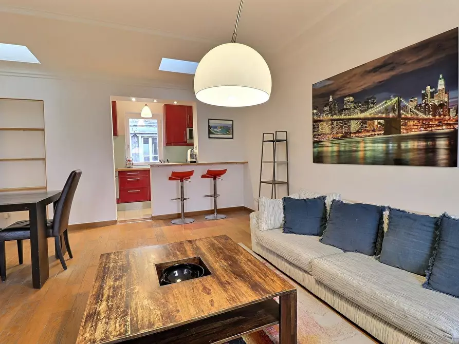 Immagine 7 di Appartamento in affitto  in Avenue Carnot a Paris 17
