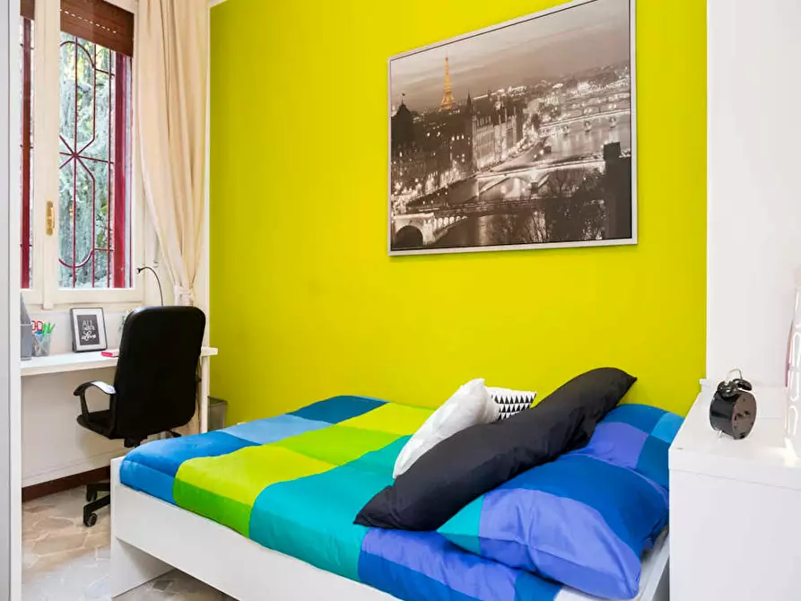 Immagine 2 di Camera in affitto  in Largo Cavalieri di Malta a Milano