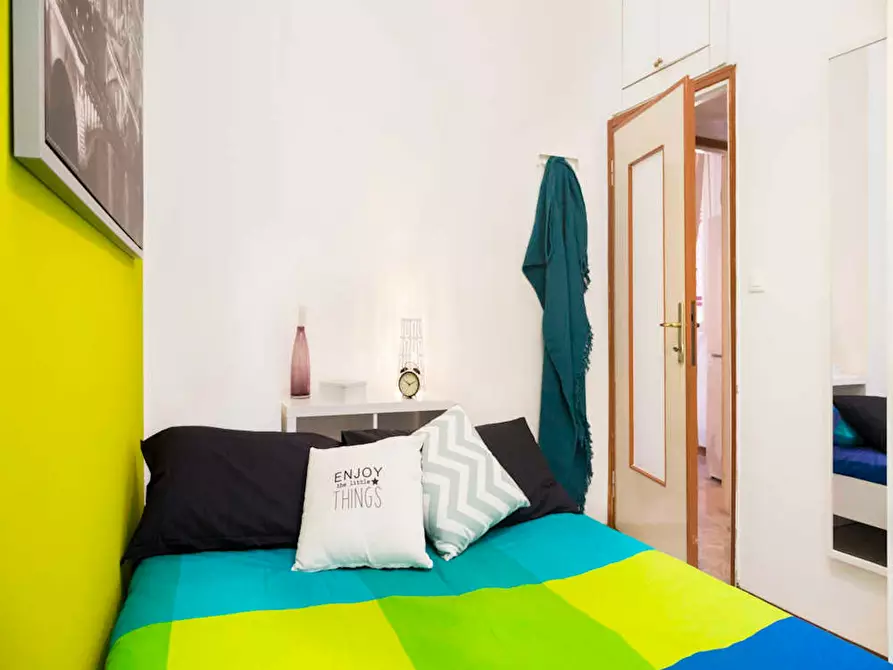 Immagine 1 di Camera in affitto  in Largo Cavalieri di Malta a Milano